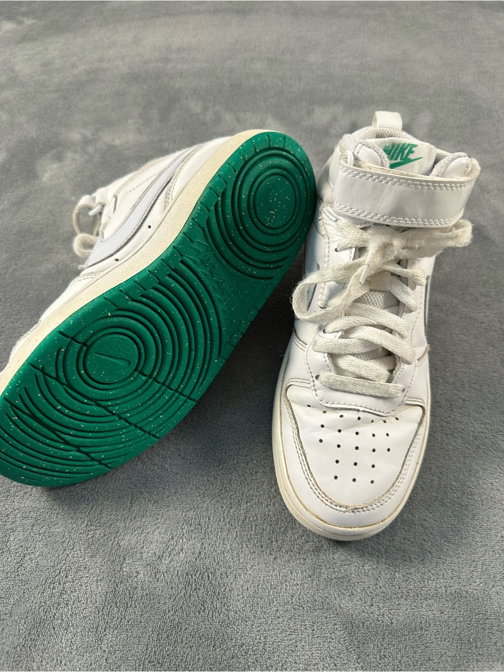 Nike White High-Top Kids Sneakers with Green Logo